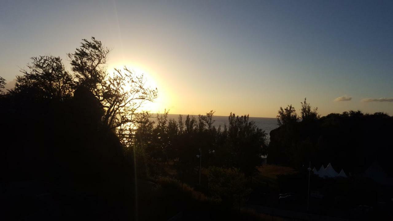 Ocean Appart Saint-Gilles-les-Bains Buitenkant foto