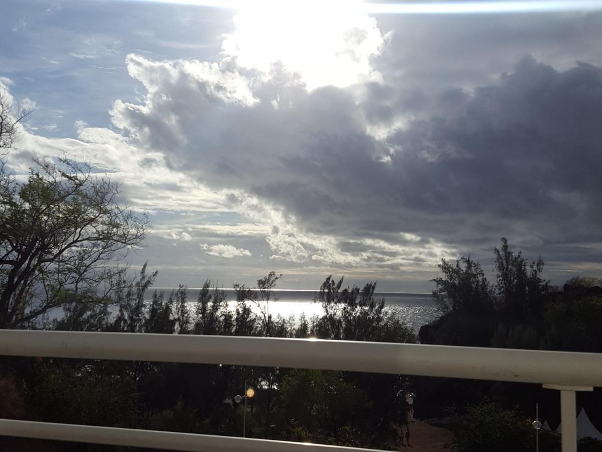 Ocean Appart Saint-Gilles-les-Bains Buitenkant foto